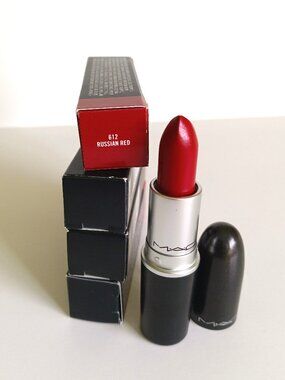MAC Matte Lipstick # 612 Russian Red - 3 g.